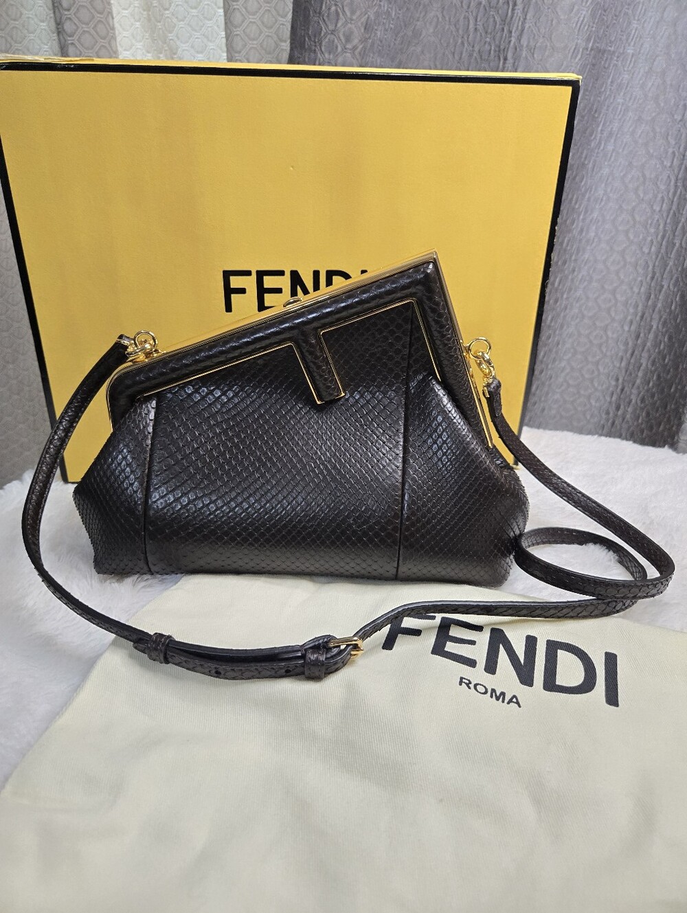 🔥 Fendi First Python Bag Small EXCELLENT 🔥 - Picture 2 of 11